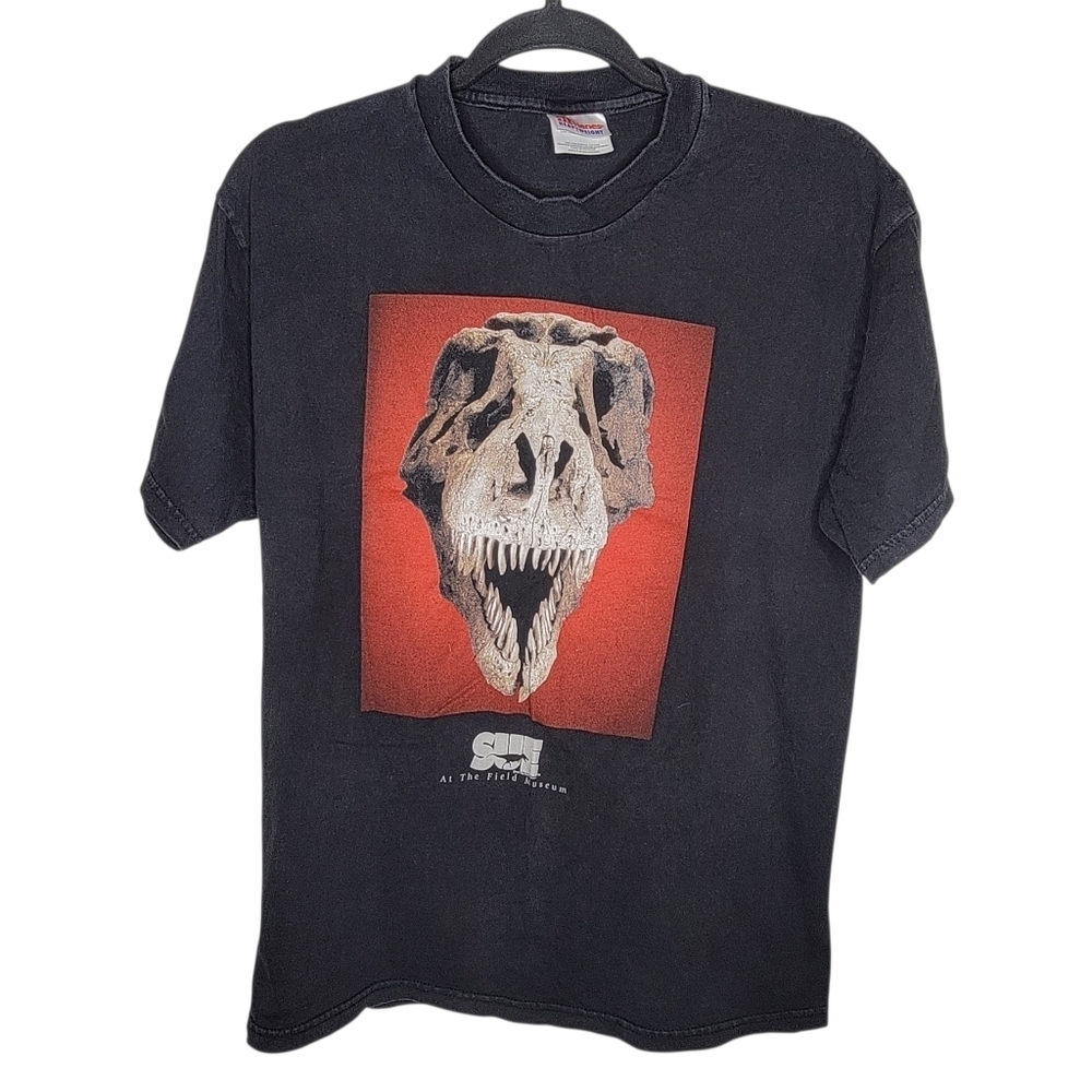 Vintage Y2K SUE At The Field Museum Dinosaur T Rex Graphic T-Shirt Size M Black